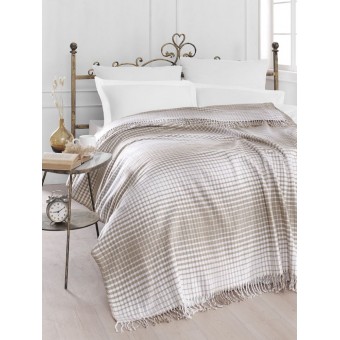 Плед      150х200  1,5 спальный           KARNA