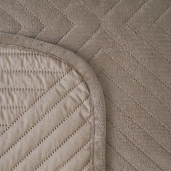 Покрывало     на кровать 230х250  евро из фланели  150 г/м2     коричневое с наволочками 50х70 2 шт Геометрия Marianna