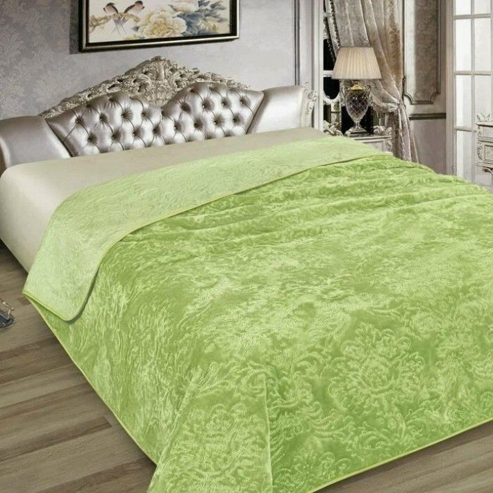 Покрывало на кровать 180х220 двуспальное из искуственного меха 80 г/м2 ...