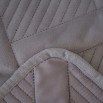 Покрывало     на кровать 200х230  евро из фланели  140 г/м2     серое  Ромбы Marianna