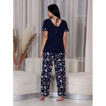 Костюм  женский       из кулирки    футболка с брюками