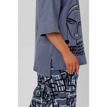 Костюм  женский       из кулирки    футболка с брюками