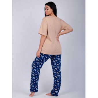 Костюм  женский       из кулирки    футболка с брюками