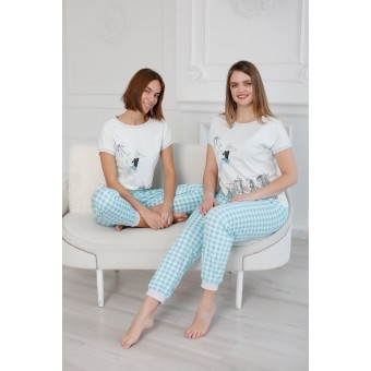 Пижама  женская       из кулирки    футболка с брюками