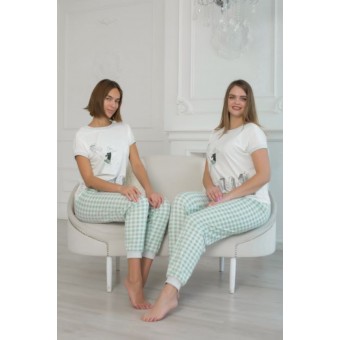 Пижама  женская       из кулирки    футболка с брюками