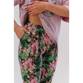 Костюм  женский       из кулирки    футболка с брюками