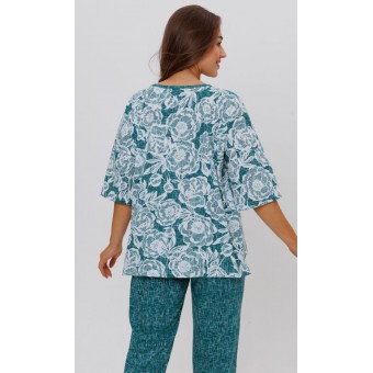 Костюм  женский       из кулирки    футболка с брюками