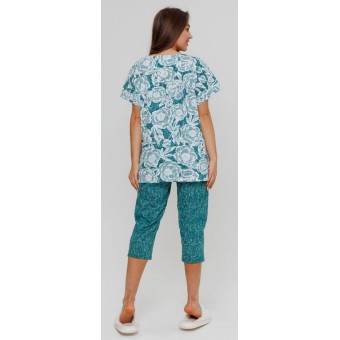 Костюм  женский       из кулирки    футболка с бриджами