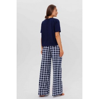 Костюм  женский       из кулирки    футболка с брюками