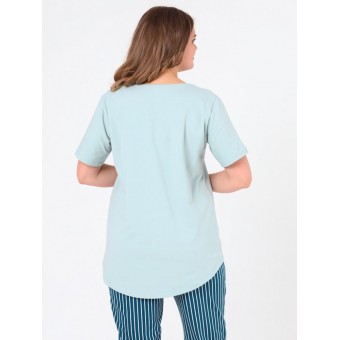 Комплект  женский       из кулирки    футболка с бриджами   зеленый