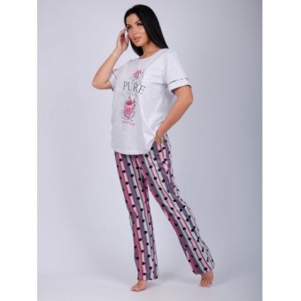 Костюм  женский       из кулирки    футболка с брюками