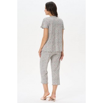 Пижама  женская       Пенье    футболка с бриджами   серая