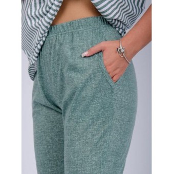 Костюм  женский       из кулирки    футболка с бриджами   зеленый