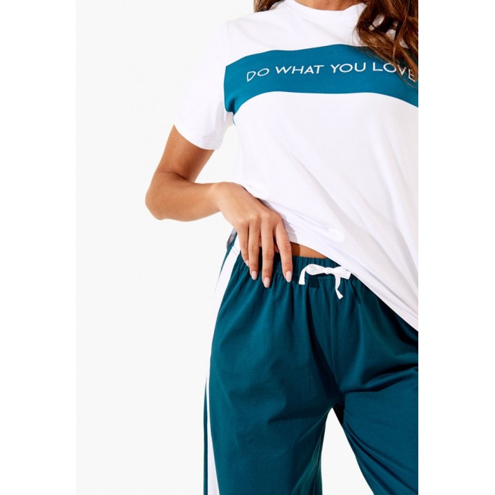 Комплект женский трикотажный футболка с брюками