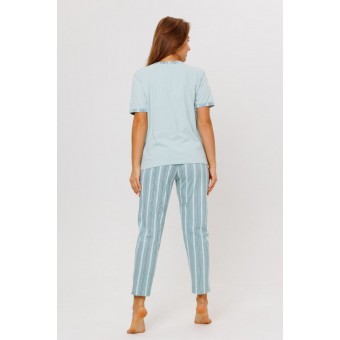 Костюм  женский       из кулирки    футболка с брюками   голубой  Полоска Kuzina