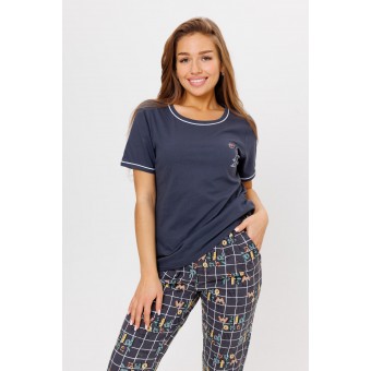 Костюм  женский       из кулирки    футболка с брюками   серый  Клетка Kuzina