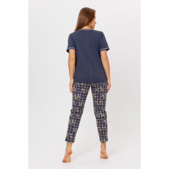 Костюм  женский       из кулирки    футболка с брюками   серый  Клетка Kuzina