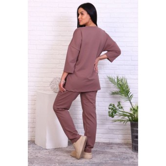 Костюм  женский       из футера    кофта с брюками   бежевый