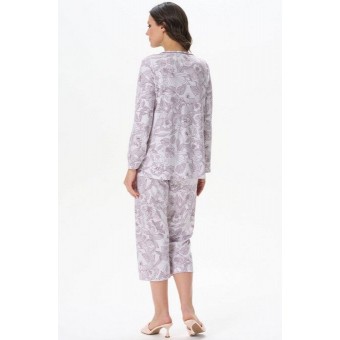 Пижама  женская       из вискозы   на пуговицах кофта с бриджами