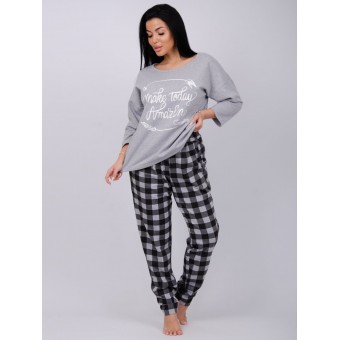 Костюм  женский       из футера    кофта с брюками