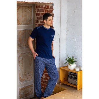 Костюм  мужской       из кулирки    футболка с брюками