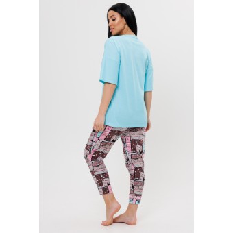 Костюм  женский       из кулирки    футболка с бриджами   голубой  Животные Kuzina