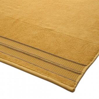 Полотенце     для бани 100х150   махровое  550 г/м2     желтое   Донецкая мануфактура