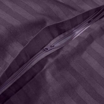 Комплект постельного белья         1,5 спальный из сатина-страйп        с наволочками 70х70 2 шт Однотонное Amore Mio  