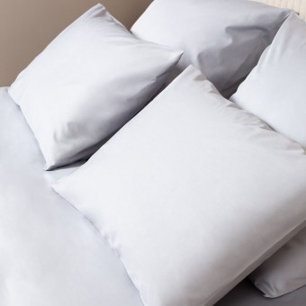 Комплект постельного белья         1,5 спальный из сатина        с наволочками 70х70 2 шт Однотонное Ecotex