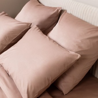 Комплект постельного белья         двуспальный из сатина        с наволочками 50х70 2 шт и с наволочками 70х70 2 шт Однотонное Ecotex
