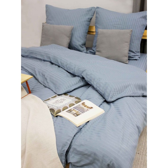 Комплект постельного белья 1,5 спальный из сатина-страйп с наволочками 70х70 2 шт Однотонное Cotton Line