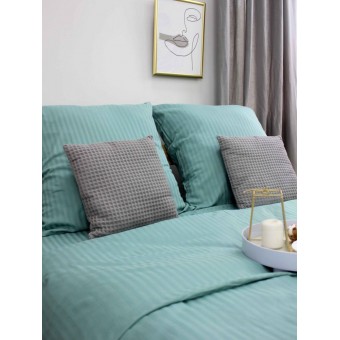 Комплект постельного белья         двуспальный из сатина-страйп        с наволочками 70х70 2 шт Однотонное Cotton Line  