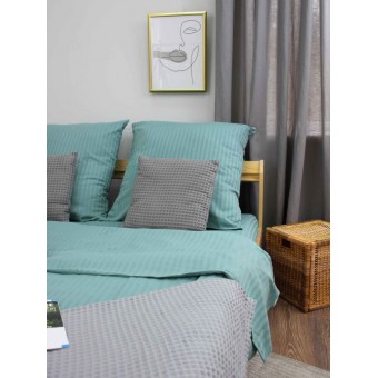 Комплект постельного белья         евро из сатина-страйп        с наволочками 70х70 2 шт Однотонное Cotton Line  