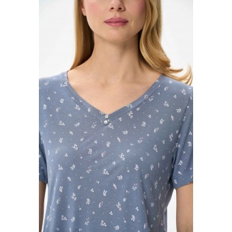 Пижама  женская       из вискозы    футболка с шортами   голубая