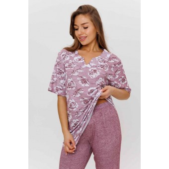Пижама  женская       из кулирки    футболка с бриджами   розовая  Цветы Kuzina
