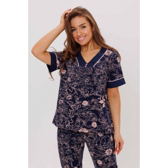 Пижама  женская       из кулирки    футболка с бриджами   синяя  Цветы