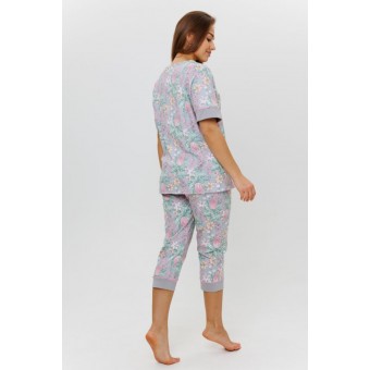 Пижама  женская       из кулирки    футболка с бриджами   серая  Цветы Kuzina