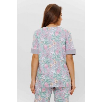 Пижама  женская       из кулирки    футболка с бриджами   серая  Цветы Kuzina