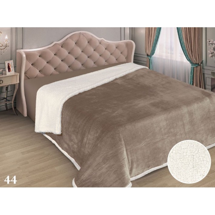 Плед кровать 150х220 1,5 спальный из микрофибры 440 г/м2 коричневый однотонный Marianna
