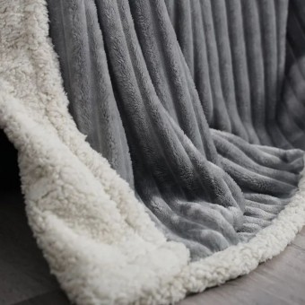 Плед     на кровать 150х220  1,5 спальный из микрофибры  400 г/м2     голубой  Полоска Marianna