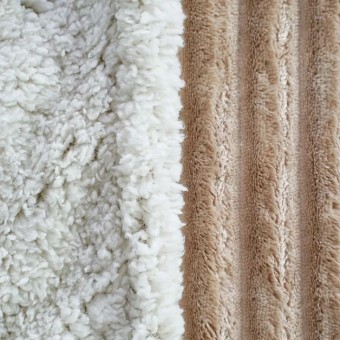 Плед     на кровать 150х220  1,5 спальный из микрофибры  400 г/м2     бежевый  Полоска Marianna