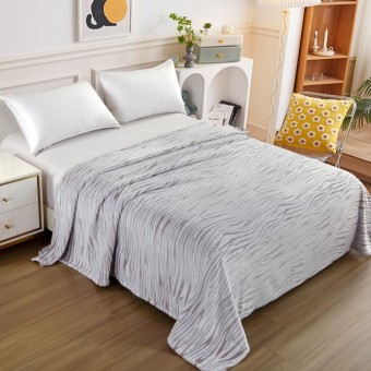 Плед     универсальный 150х200  1,5 спальный из велсофта  300 г/м2     серый  Полоска