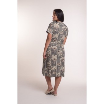 Халат  женский       из кулирки   на молнии  с коротким рукавом  бежевый