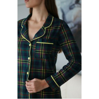 Халат  женский       из кулирки   на пуговицах  с длинным рукавом