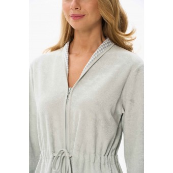 Халат  женский       из вискозы   на молнии  с длинным рукавом  серый