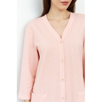 Халат  женский       трикотажный   на пуговицах  с рукавом 3/4  розовый