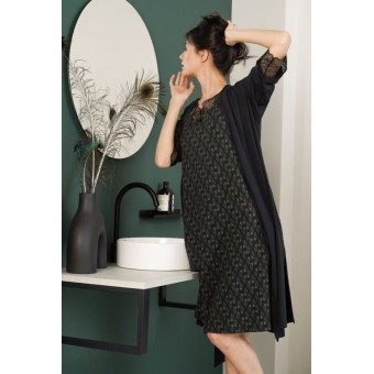 Халат  женский       трикотажный   с запахом  с рукавом 3/4  черный