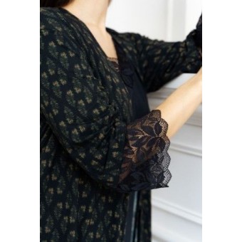 Халат  женский       модал   с запахом  с рукавом 3/4  черный