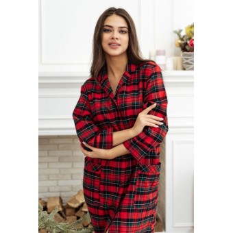 Халат  женский       трикотажный   на пуговицах  с рукавом 7/8  красный