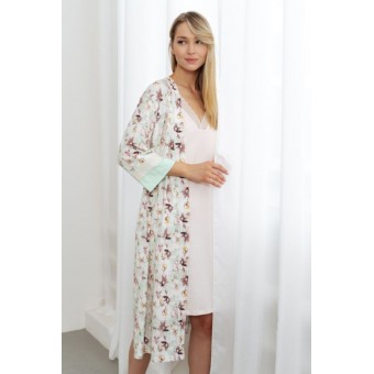 Халат  женский       трикотажный   с запахом  с рукавом 3/4  розовый